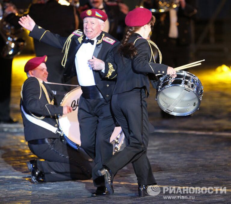 Открытие Международного военно-музыкального фестиваля Спасская башня