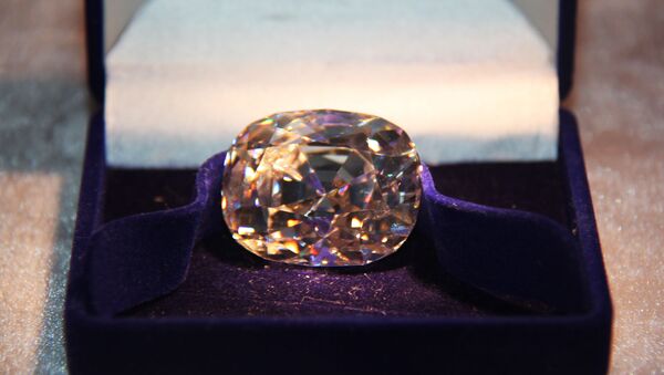 Якутия привезла на ЭКСПО-2010 алмазы, золото и уникальные изделия из мамонтовой кости