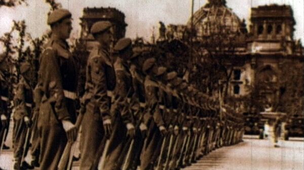 Войска стран-победительниц встретились на параде в Берлине. 1945-1946 годы