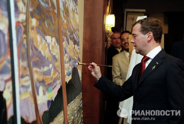 Президент Д.Медведев на саммите Глав восьми