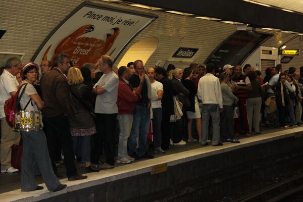Машинисты в Парижском метро не вышли на работу
