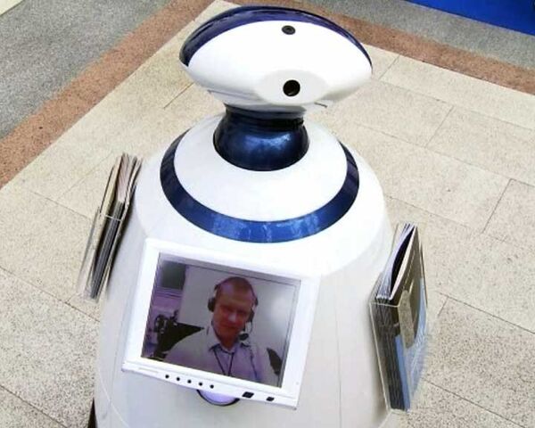 Ученые создали робота-аватара, которым можно управлять через Интернет