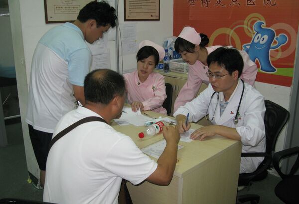Больничные пункты на территории  ЭКСПО парка, расположенного на востоке Шанхая, куда обращаются посетители ЭКСПО-2010