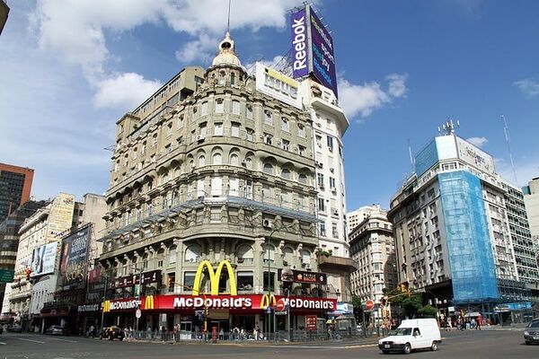 В Буэнос-Айресе преступники ограбили банк за две минуты
