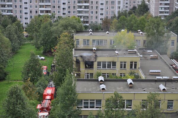 Пожар в школе в Ясенево