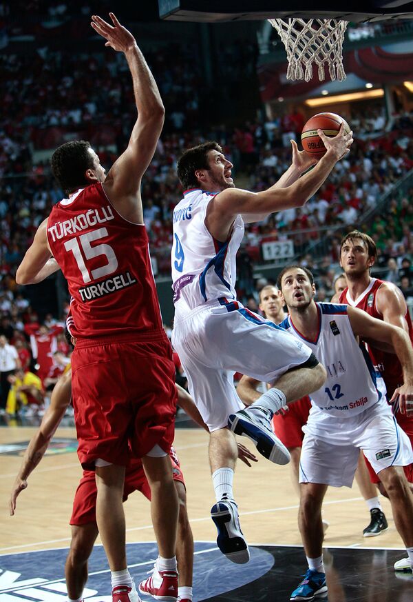 Турция баскетбол мужчины. Сборная Турции по баскетболу. Мужская сборная России по баскетболу. Баскетболисты Турции.