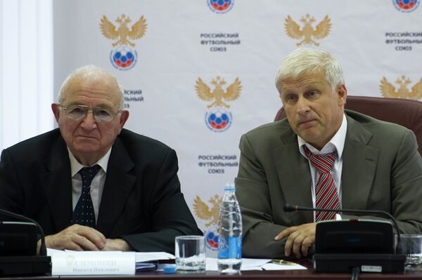 Никита Симонян и Сергей Фурсенко