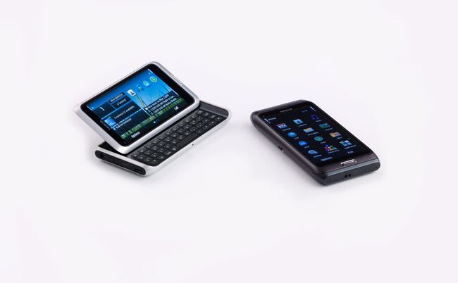 Смартфон Nokia E7