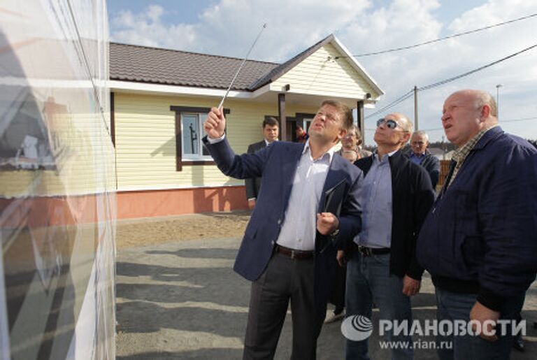 Премьер-министр РФ Владимир Путин посетил поселок Верхняя Верея в Нижегородской области