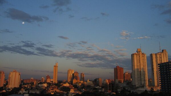 Рассвет в столице Парагвая Асунсьоне. Архивное фото