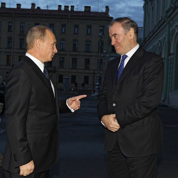 Премьер-министр РФ Владимир Путин посетил Мариинский театр в Санкт-Петербурге