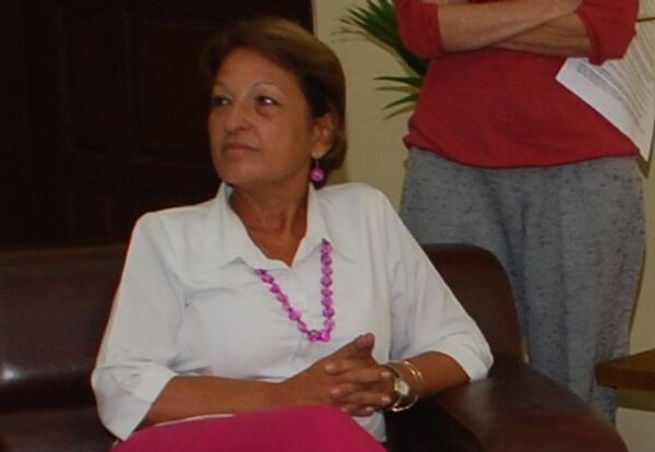 Гавана, 17 сентября 2010 года. Министр базовой промышленности Ядира Гарсия Вера на переговорах в министерстве.