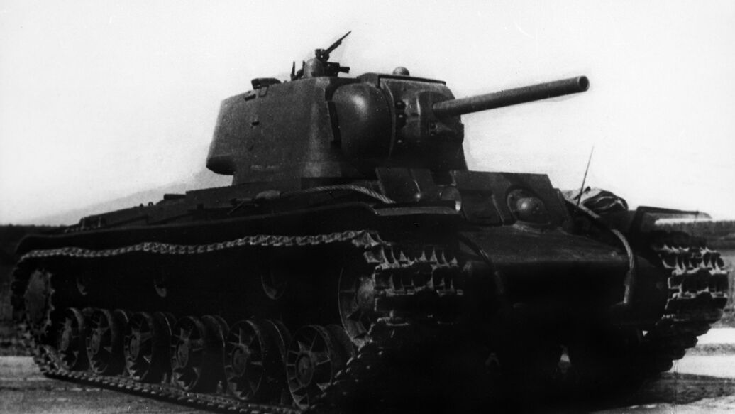 "Одинокий экипаж": на Западе восхитились подвигом советских танкистов