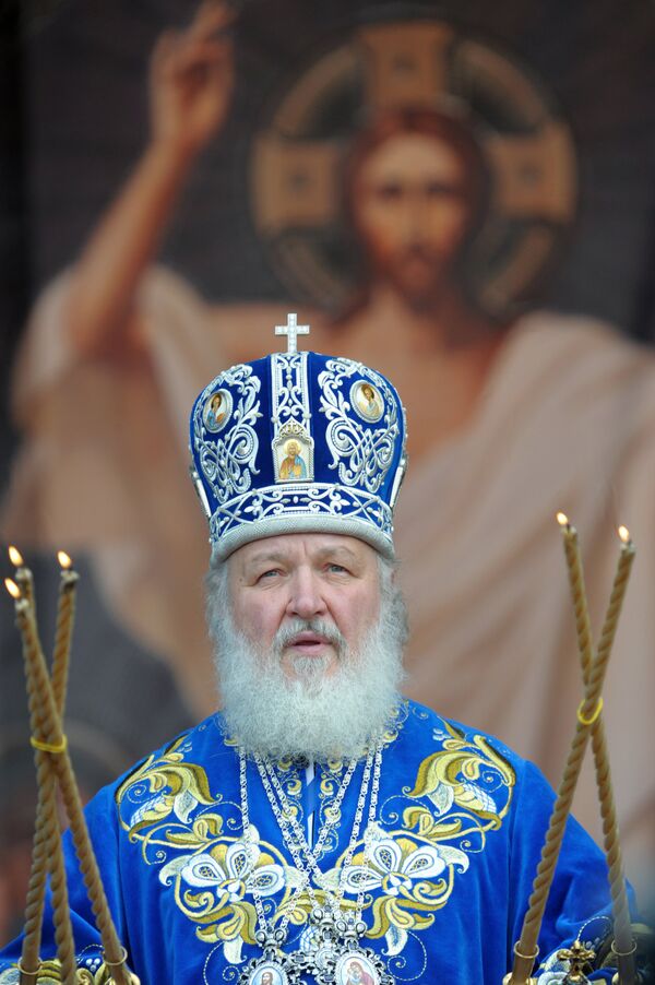 Патриарх Московский и Всея Руси Кирилл во время божественной литургии в Южно-Сахалинске