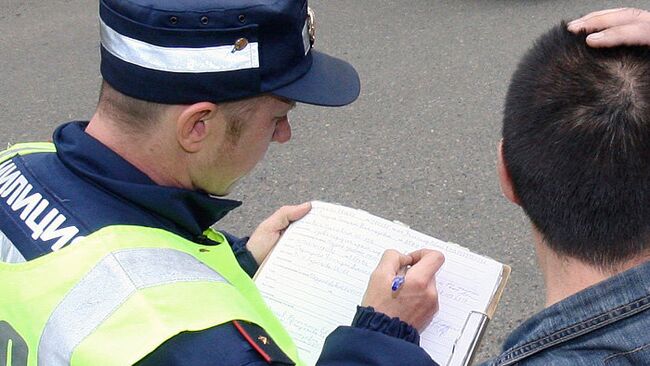 Москвичка на Mitsubishi  протаранила автомобиль военного атташе 