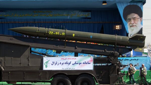Ракета Zelzal на военном параде в Иране