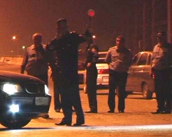 Бомба взорвалась рядом с милицейским патрулем в Дагестане