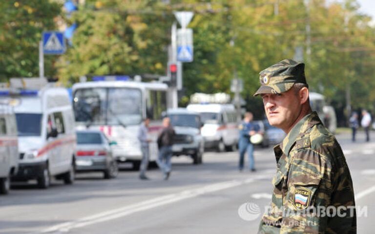 Автомобиль ВАЗ-2107 с взрывчаткой обнаружили возле кафе в Ставрополе