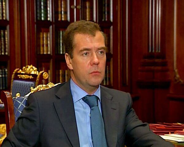 Медведев сказал главе Интер РАО ЕЭС, куда вкладывать деньги