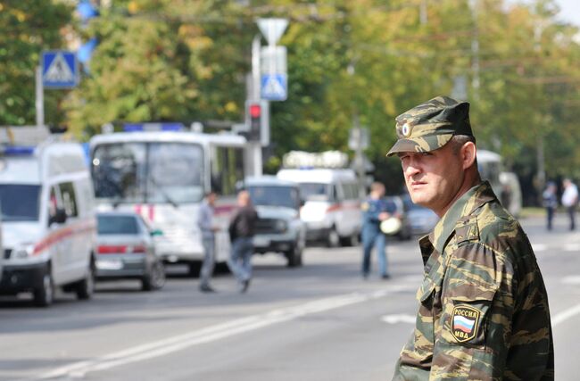 Автомобиль ВАЗ-2107 с взрывчаткой обнаружили возле кафе в Ставрополе