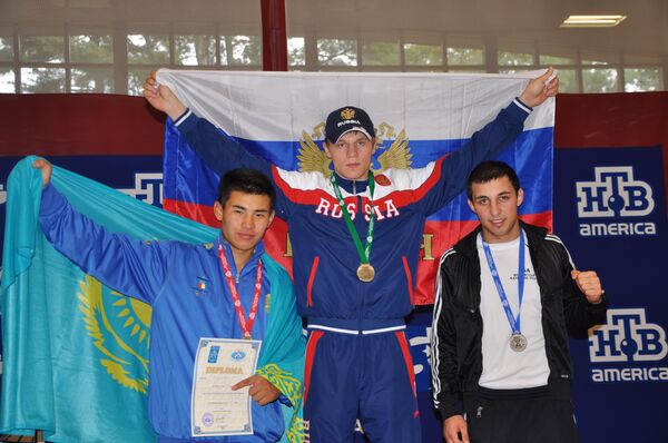 Игорь Егоров выиграл Кубок мира по рукопашному бою в США