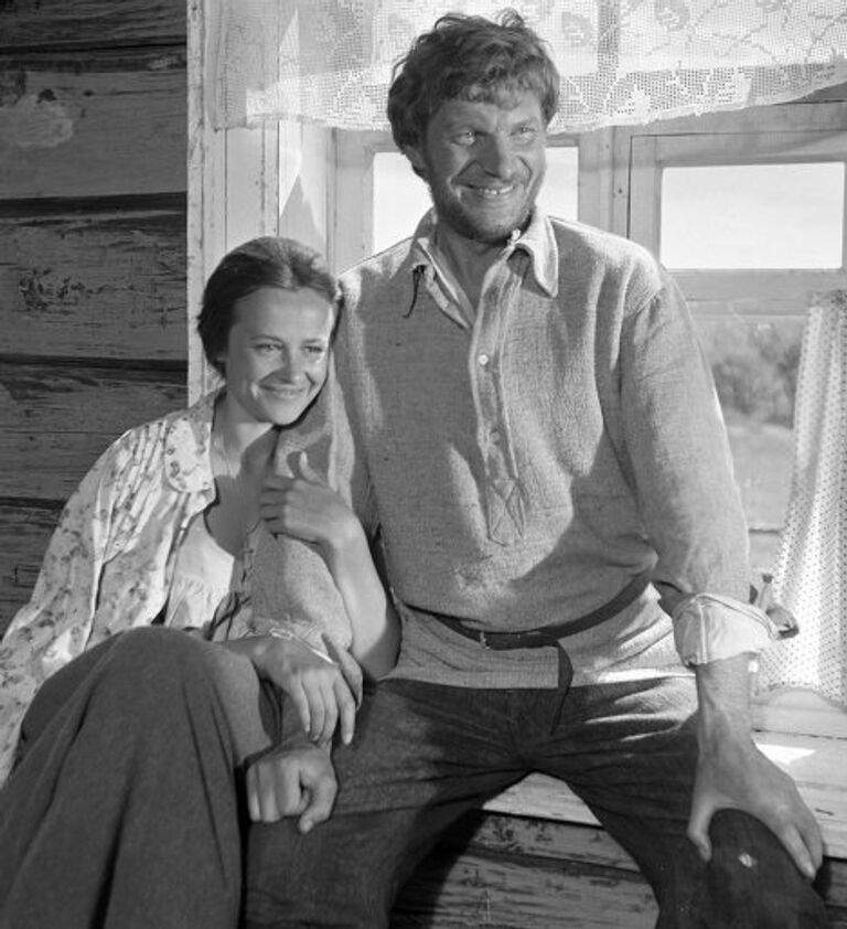 Юозас Будрайтис и Марина Неелова в фильме С тобой и без тебя