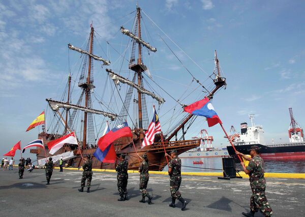 Прибытие испанского галеона в порт Манилы