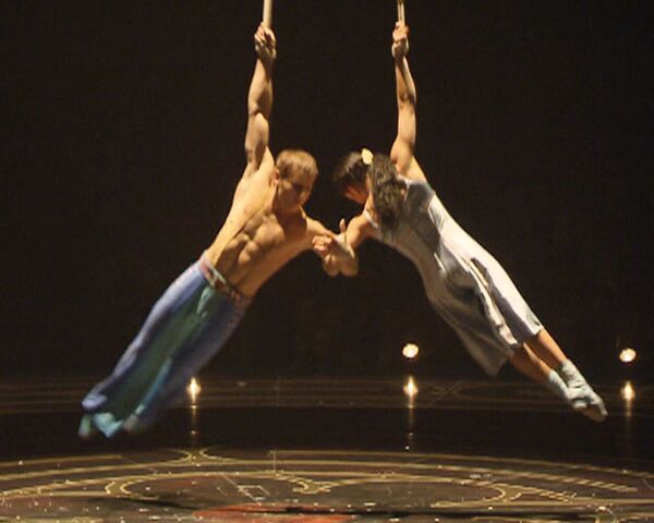 Самые яркие моменты шоу Corteo в исполнении артистов Cirque du Soleil