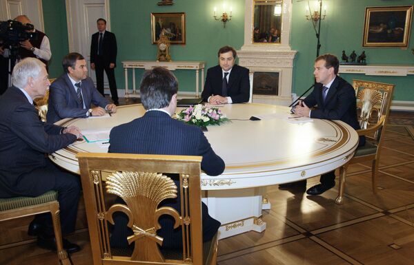 Встреча Дмитрия Медведева с руководством партии Единая Россия. Архив