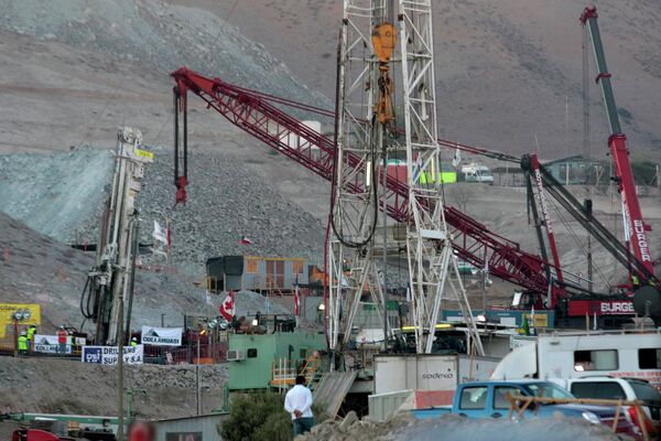Операция по спасению чилийских шахтеров