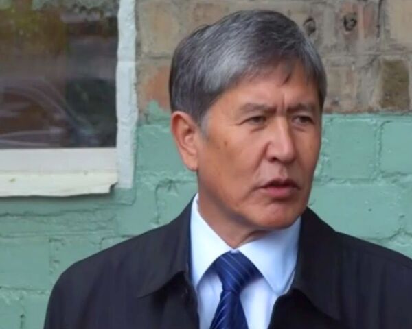 Атамбаев: ни одна из партий Киргизии не наберет большинства голосов
