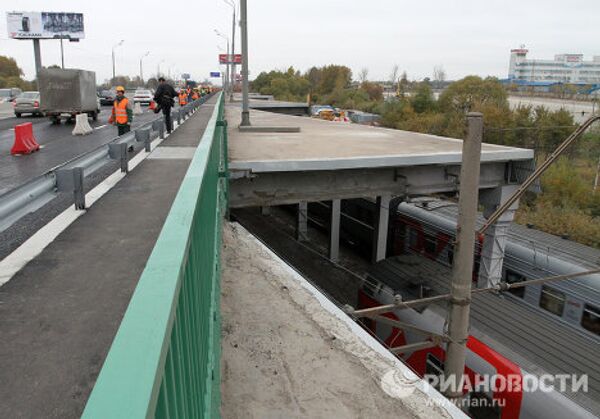 Путепровод на 24-м километре Ленинградского шоссе открылся после ремонта