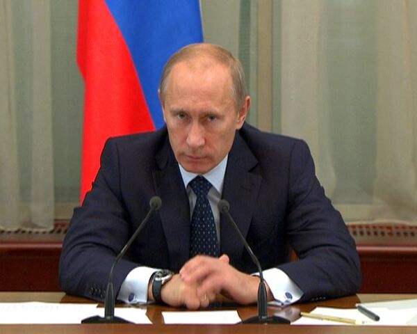 Путин напомнил бизнесменам, что не платить налоги неприлично
