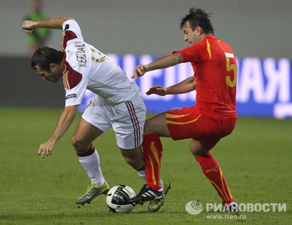 Игровой момент матча Македония - Россия