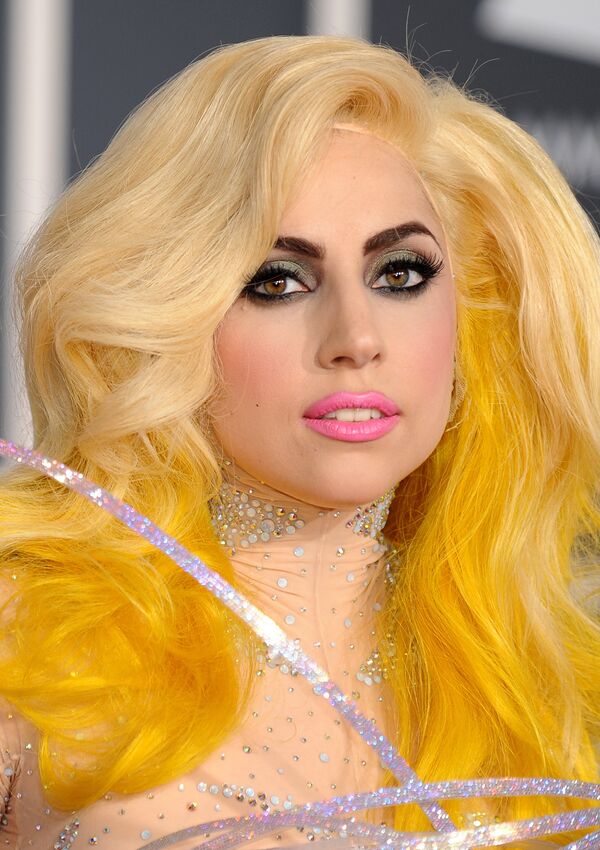 Певицу Lady Gaga вызвали на музыкальную дуэль