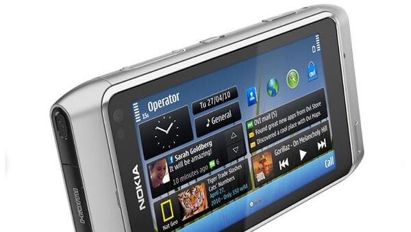 Смартфон Nokia N8, архивное фото