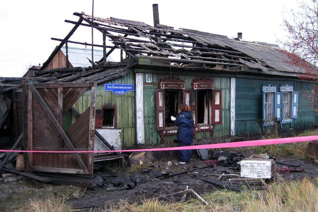 Пожар в частном жилом доме в Омске