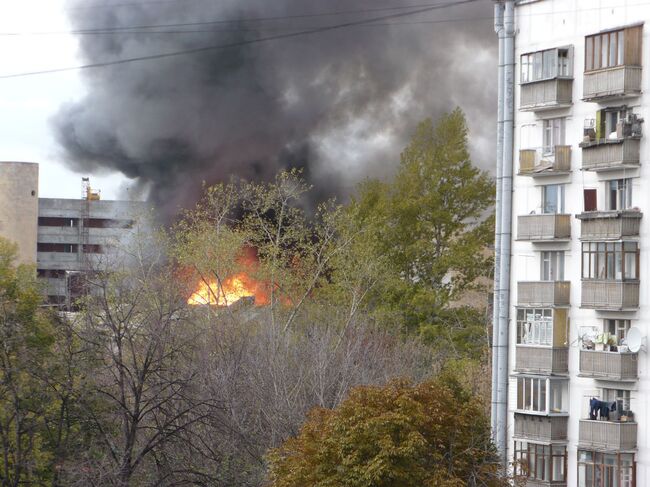 Пожар в общежитии института стали и сплавов в Москве 