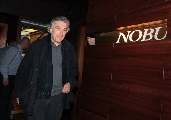 Роберт де Ниро посетил Москву, где представил фильм «Стоун»
