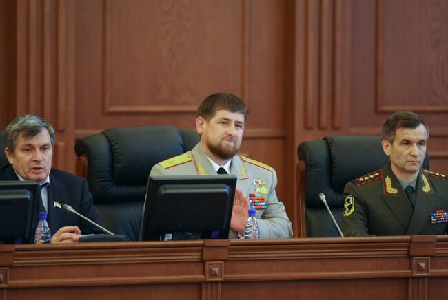 Заседание парламента Чечни, посвященное нападению боевиков