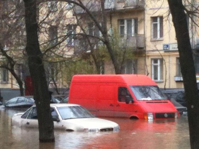 Прорыв водопровода в Москве