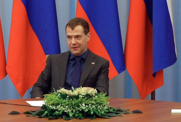 Президент России Дмитрии Медведев во время трехсторонней встречи в Астрахани