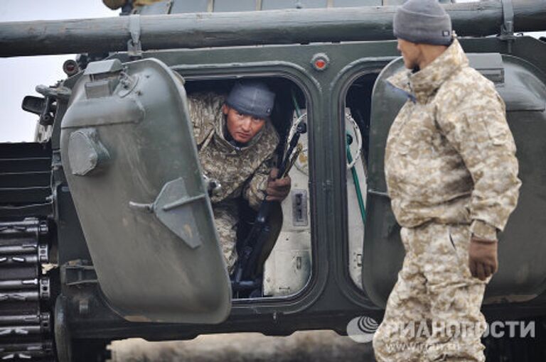 Учения Взаимодействие-2010 на полигоне Чебаркуль