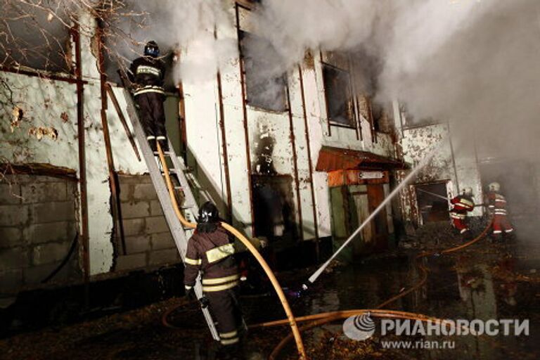 Пожар в здании на Большой Грузинской улице