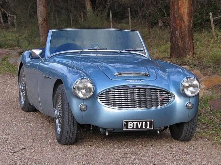 Автомобиль 1959 Austin-Healey3000-Front