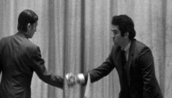 Матч за звание чемпиона мира между Карповым и Каспаровым. 1985 год