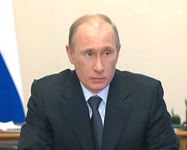 Путин призвал чиновников быть внимательнее к проблемам инвалидов