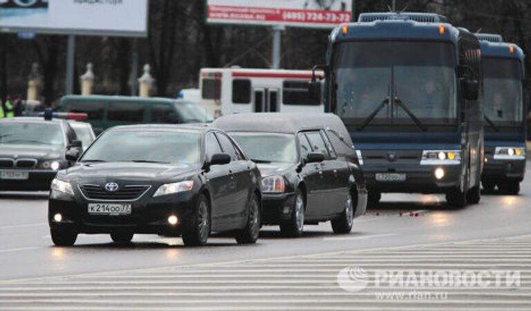 Гражданская панихида по бывшему премьер-министру РФ Виктору Черномырдину прошла в Москве