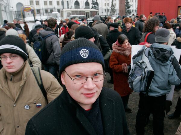 Корреспондент Коммерсанта Олег Кашин был жестоко избит в Москве