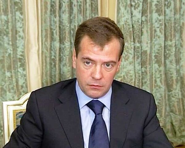 Медведев уверен, что избившие журналиста Кашина будут найдены и наказаны